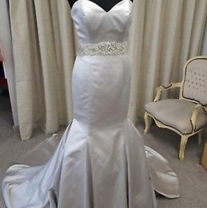 Alfred Angelo 2434 wedding gown